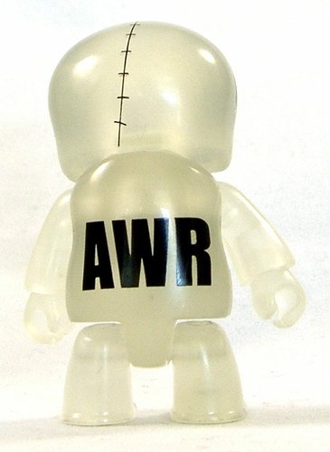 AWR figure by The 7Th Letter, produced by Toy2R. Front view.