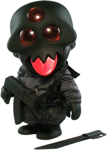 Gohst - Black figure by Ferg. Front view.