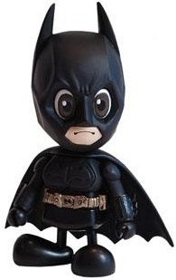 Batman figure by Dc Comics, produced by Hot Toys. Front view.