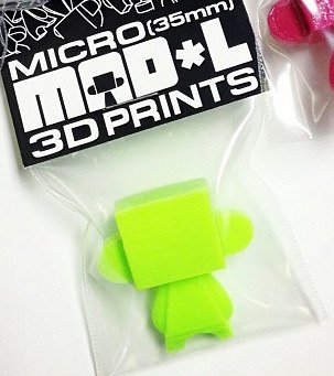Micro Mad*L 3D Print - Lime figure by Jeremy Madl (Mad). Front view.