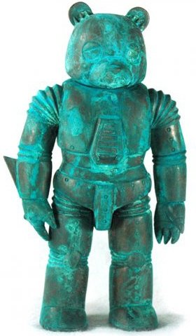 Mecha Sad Bear - Rusted (Copper) figure by Luke Chueh. Front view.