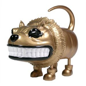 Booted Glamour Cat - Gold figure by Scott Musgrove, produced by Strangeco. Front view.