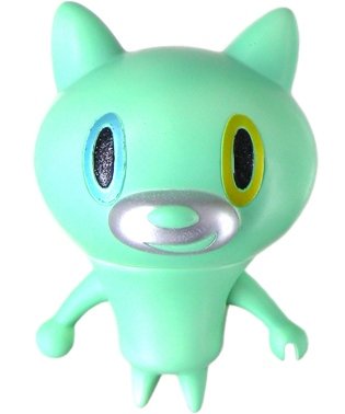 Mao Cat -  Rare Species Green figure by Touma. Front view.