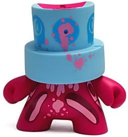 (Untitled) figure by Koa (Oliver Cramm), produced by Kidrobot. Front view.