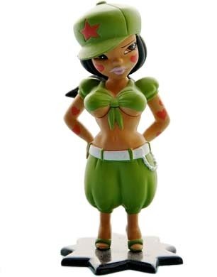 Chicachic figure by Fafi, produced by Sony Creative. Front view.