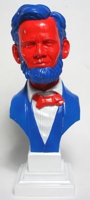 Abraham Obama - Inauguration figure by Ron English, produced by Mindstyle. Front view.
