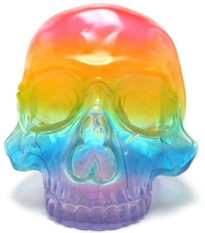 Skull Head 1/1 - Clear Rainbow figure by Artoyz, produced by Secret Base. Front view.