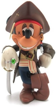 Mickey Mouse Jack  Sparrow Ver. 2.0 - VCD No.185 figure by Disney X Roen, produced by Medicom Toy. Front view.