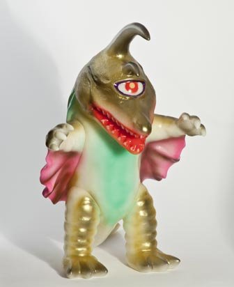 Jigora figure, produced by Dream Rocket. Front view.