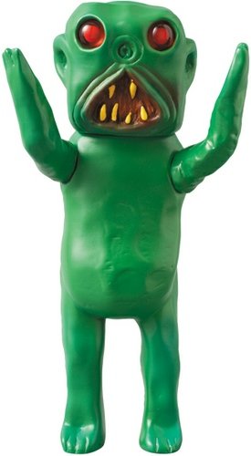 Alien James - Green figure by Masashi Oishi (Frenzy), produced by Frenzy. Front view.