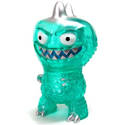Chupacabra figure by David Horvath, produced by Wonderwall. Front view.