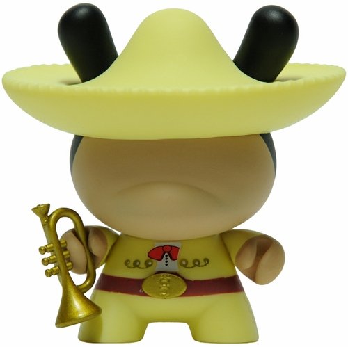 El Mariachi - Beige figure by Ochostore, produced by Kidrobot. Front view.