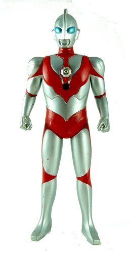 Ultraman Jack figure, produced by Bandai. Front view.