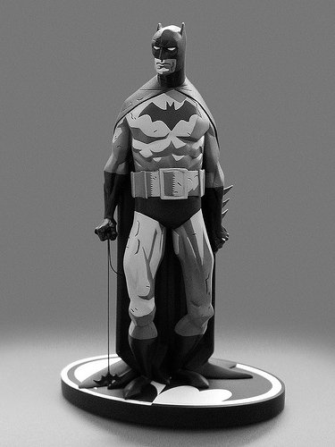 Batman figure by Mike Mignola, produced by Dc Direct. Front view.