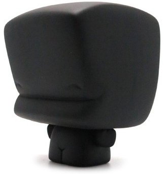 Marge Mallow - Black figure by Stéphane Levallois, produced by Artoyz Originals. Front view.