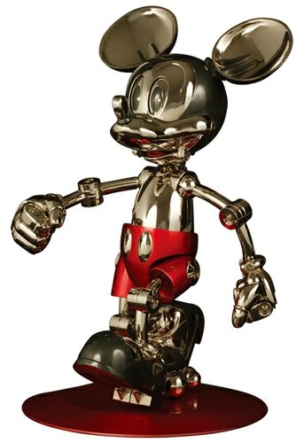 Dhyp. Future Mickey Color figure by Hejima Sorayama, produced by Takaratomy. Front view.