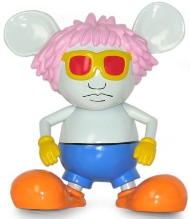 Andy Mouse  figure by Keith Haring, produced by 360 Toy Group. Front view.