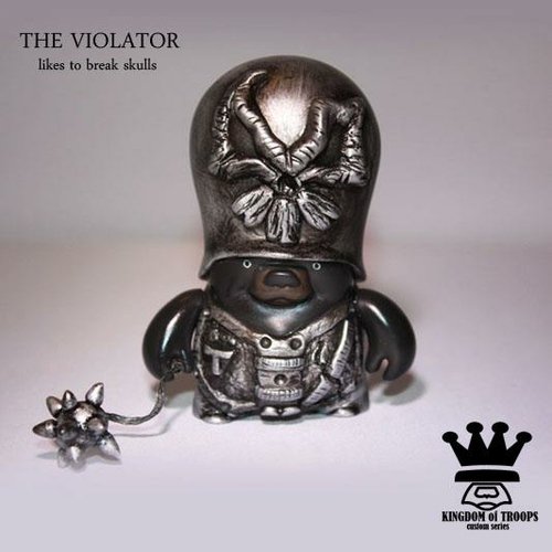 The Violator figure by Don P. Front view.