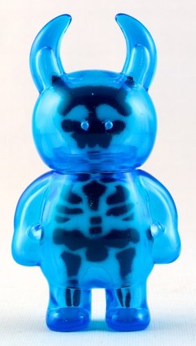 X-Ray Uamou Blue figure by Ayako Takagi X Rampage. Front view.