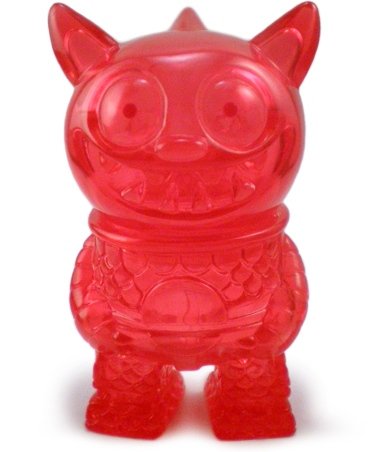 Super Puncher - UglyCon Tokyo Exclusive figure by David Horvath, produced by Gargamel. Front view.