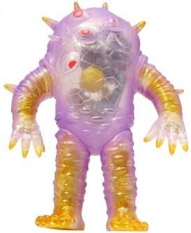 Eyezon - Clear purple Guts version figure by Mark Nagata, produced by Max Toy Co.. Front view.