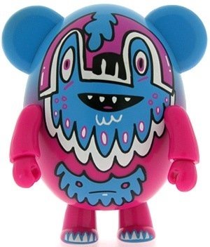Zambo figure by Jon Burgerman, produced by Toy2R. Front view.