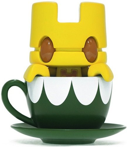 Mini Tea - Camomile  figure by Matt Jones (Lunartik), produced by Lunartik Ltd. Front view.