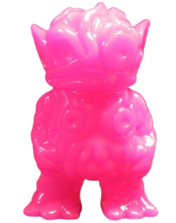 Micro Ooze Bat figure by Chanmen, produced by Gargamel. Front view.