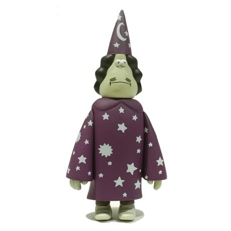 Algernon figure by James Jarvis, produced by Amos Toys. Front view.