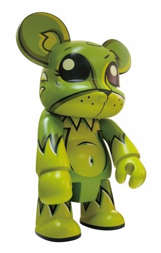 Toxic Swamp Bear - Green Edition figure by Joe Ledbetter, produced by Toy2R. Front view.