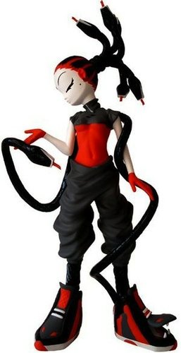 Black Mamba figure by Erick Scarecrow, produced by Esc-Toy. Front view.