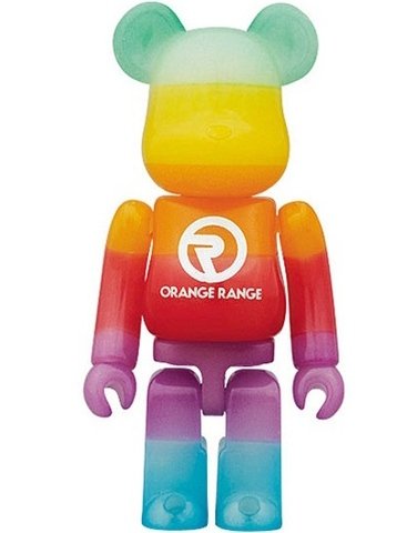 Orange Range Be@rbrick 100% GID figure by Orange Range, produced by Medicom Toy. Front view.