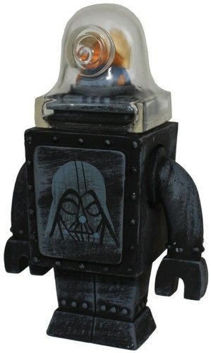 Robot Girl - Vader figure by Amanda Visell. Front view.