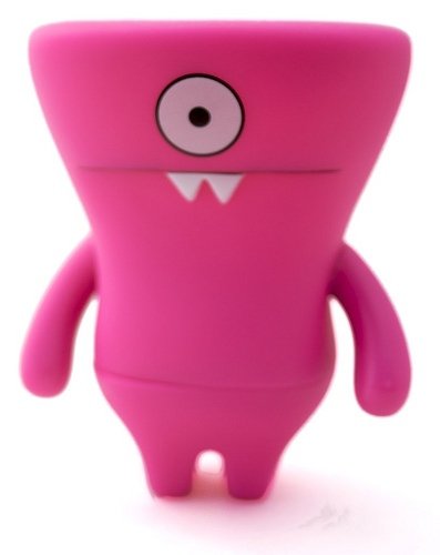 Wedgehead - Pink figure by David Horvath, produced by Pretty Ugly Llc.. Front view.