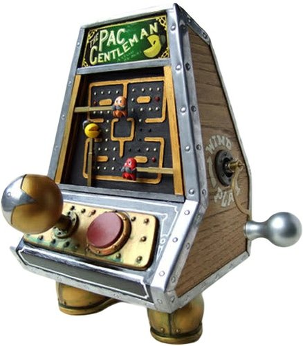 The Secret History of Video Games: Pac Gentleman figure by Doktor A. Front view.