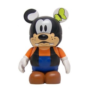Goofy figure by Dan Howard , produced by Disney. Front view.
