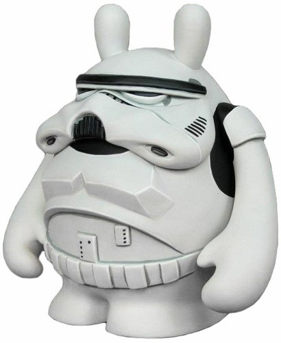 Stormtrooper figure by Stuart Witter. Front view.