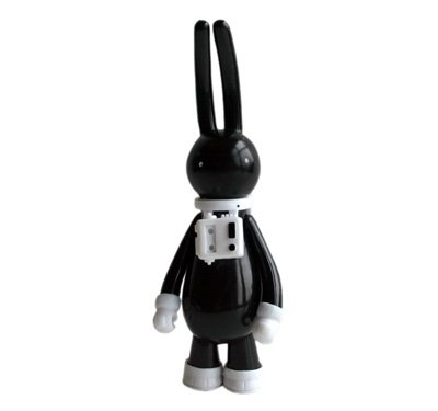 Petit Astrolapin Black Team A no. 2 figure by Mr. Clement. Front view.