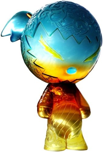 Crow Crow Bear - Twilight  figure by Erick Scarecrow, produced by Esc-Toy. Front view.