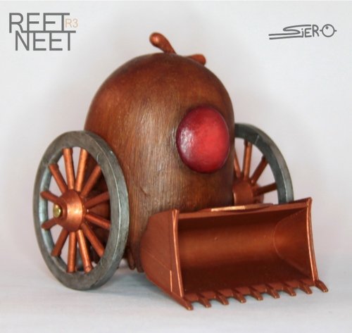 2.5 Furly - Sweeper Wood Edition by Reet Neet (R3) figure by Reet Neet (R3), produced by Sjero. Front view.