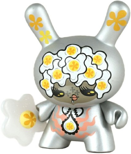 Junko Mizuno figure by Junko Mizuno, produced by Kidrobot. Front view.