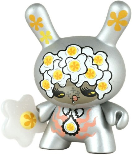 Junko Mizuno  figure by Junko Mizuno, produced by Kidrobot. Front view.