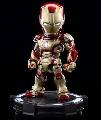 Hybrid Metal Figuration #010 Iron Man3 - Iron Man Mark 42 figure by Marvel, produced by Herocross. Front view.