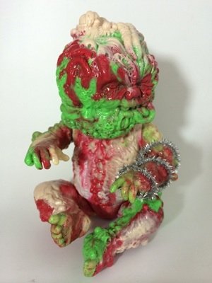 Autopsy Zobie Staple Baby Holiday Toy Art Gallery Exclusive figure by Jeremi Rimel (Miscreation Toys), produced by Lulubell Toys. Front view.