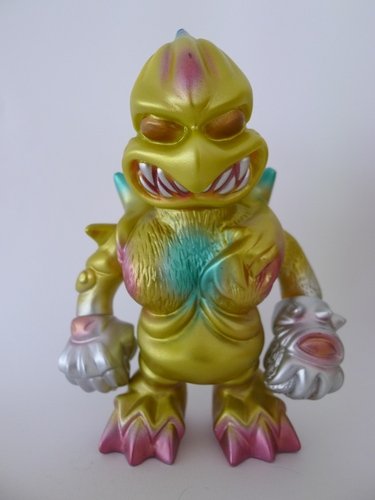 Zyurai Asu - Painted Gold figure by Cronic, produced by Cronic. Front view.