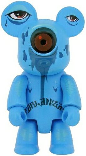 Blue Crier figure by Jeff Soto, produced by Toy2R. Front view.