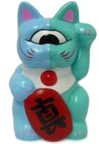 Mini Fortune Cat - Turquoise/Teal Split figure by Mori Katsura, produced by Realxhead. Front view.