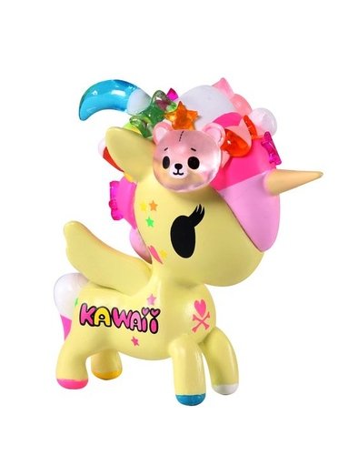 Tokimeki figure by Simone Legno (Tokidoki), produced by Tokidoki. Front view.