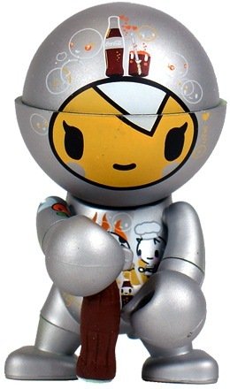 Trexi Bollicina figure by Simone Legno (Tokidoki), produced by Play Imaginative. Front view.