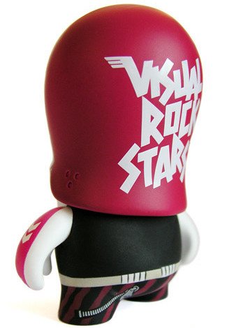 Visual Rock Star - Löndon Edition  figure by Dave The Chimp X Flying Fortress, produced by Adfunture. Back view.